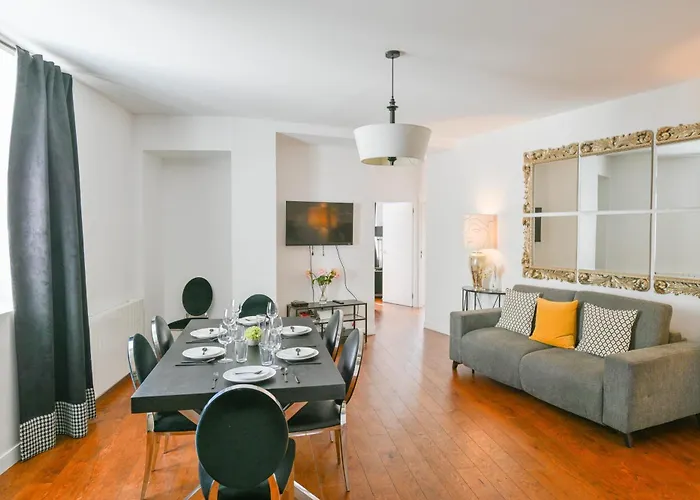 Huge And Bright 4bd For 10 Guests Sacre-coeur Appartement