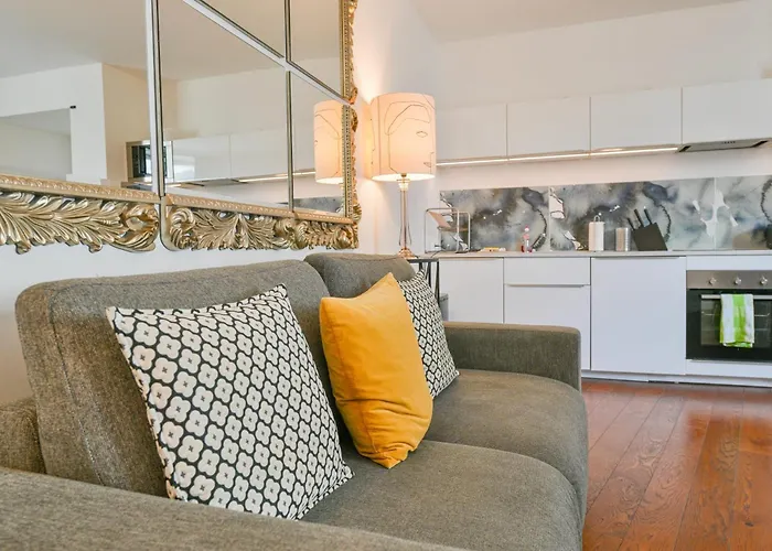 Huge And Bright 4bd For 10 Guests Sacre-coeur Appartement *