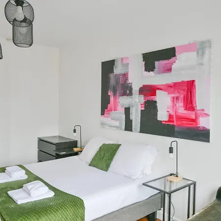 Huge And Bright 4bd For 10 Guests Sacre-coeur * Paris