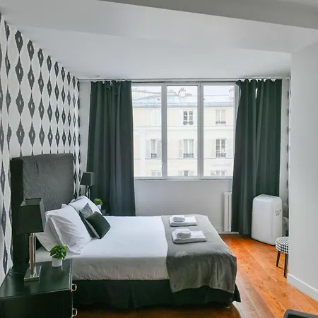Huge And Bright 4bd For 10 Guests Sacre-coeur Apartamento
