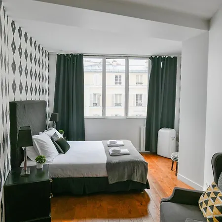 Huge And Bright 4bd For 10 Guests Sacre-coeur