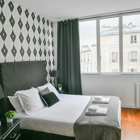Huge And Bright 4bd For 10 Guests Sacre-coeur * Paris