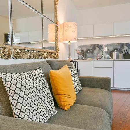 Huge And Bright 4bd For 10 Guests Sacre-coeur Apartment *