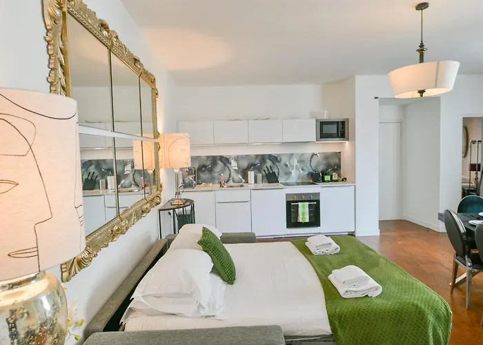 Apartamento Huge And Bright 4bd For 10 Guests Sacre-coeur *