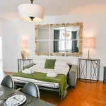 Apartment Huge And Bright 4bd For 10 Guests Sacre-coeur *